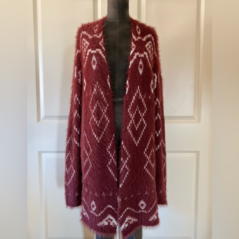 Lee Burgundy Fuzzy Geometric Open Front Cardigan 1X Longline